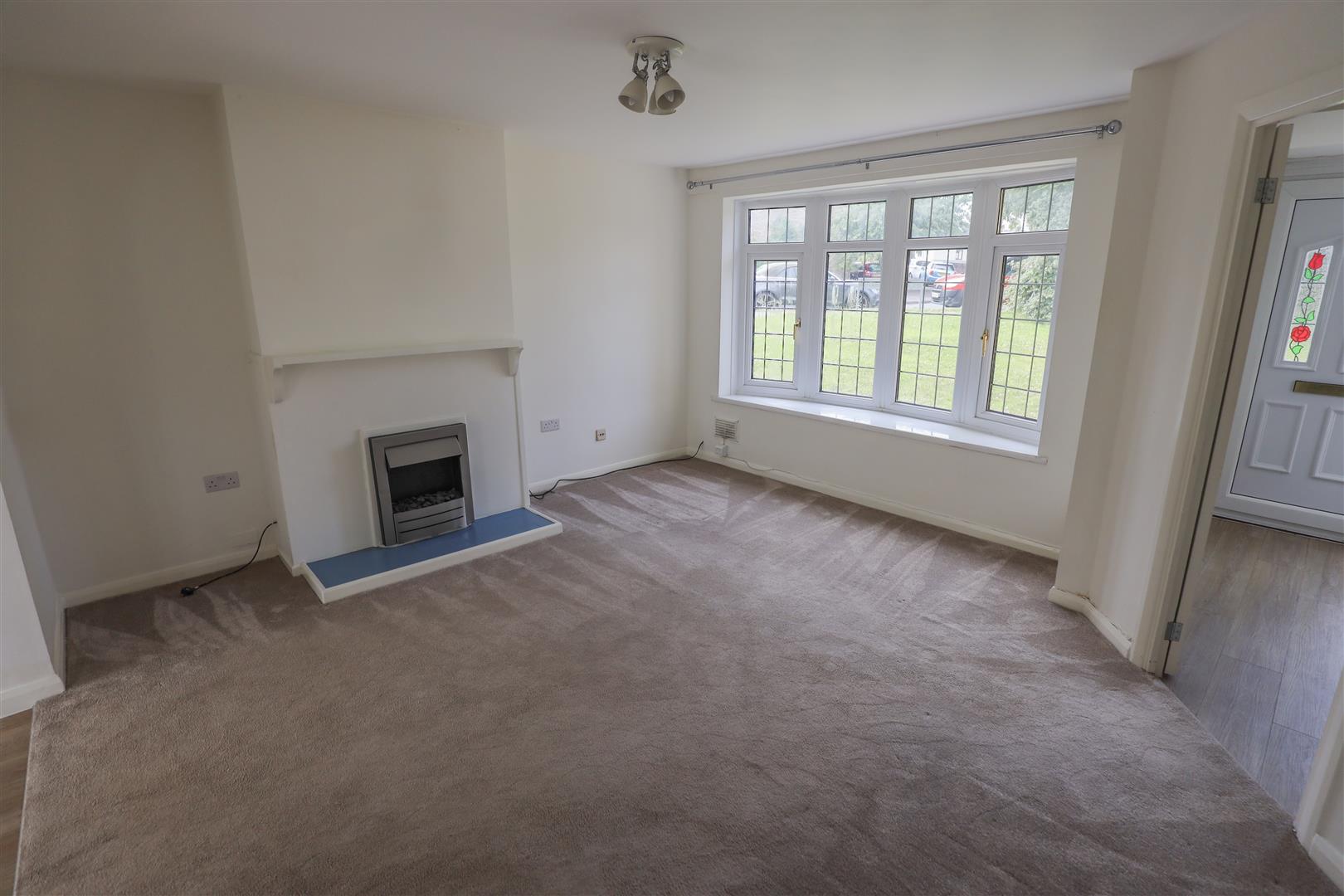 2 Druids Green, Cowbridge, Vale of Glamorgan, CF71 7BP